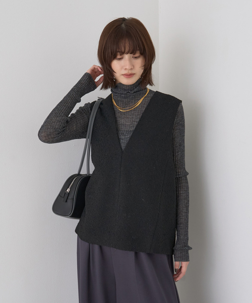 Rouge vif(ルージュヴィフ)の「【セットアップ対応】ポリウーリングカルゼVネックベスト(ベスト・レディース・ブラック/ブラック系その他・フリー)」の8枚目の写真