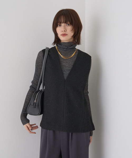 Rouge vif(ルージュヴィフ)の「【セットアップ対応】ポリウーリングカルゼVネックベスト(ベスト・レディース・ブラック/ブラック系その他・フリー)」の10枚目の写真