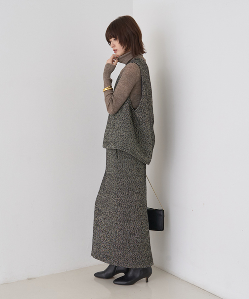 Rouge vif(ルージュヴィフ)の「【セットアップ対応】ポリウーリングカルゼVネックベスト(ベスト・レディース・ブラック/ブラック系その他・フリー)」の15枚目の写真