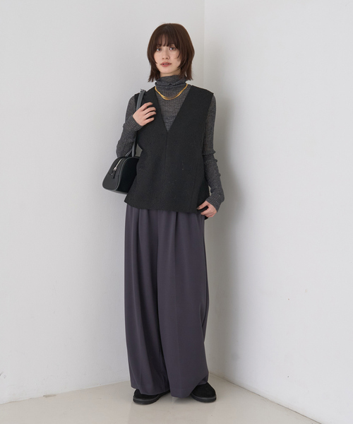 Rouge vif(ルージュヴィフ)の「【セットアップ対応】ポリウーリングカルゼVネックベスト(ベスト・レディース・ブラック/ブラック系その他・フリー)」の17枚目の写真