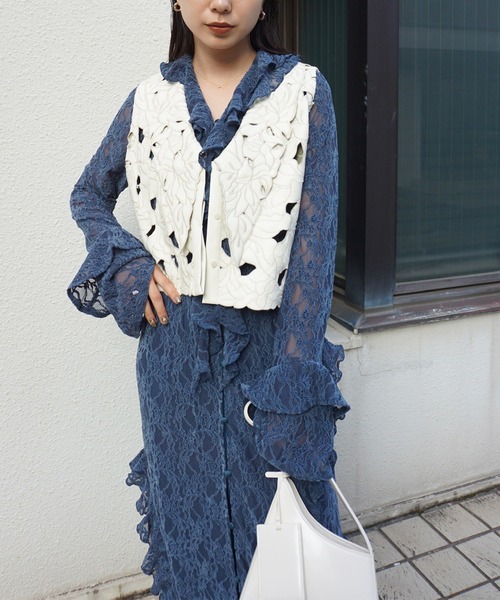 Ameri（アメリ）の「UND 2WAY CUT LACE FRILL DRESS（ワンピース