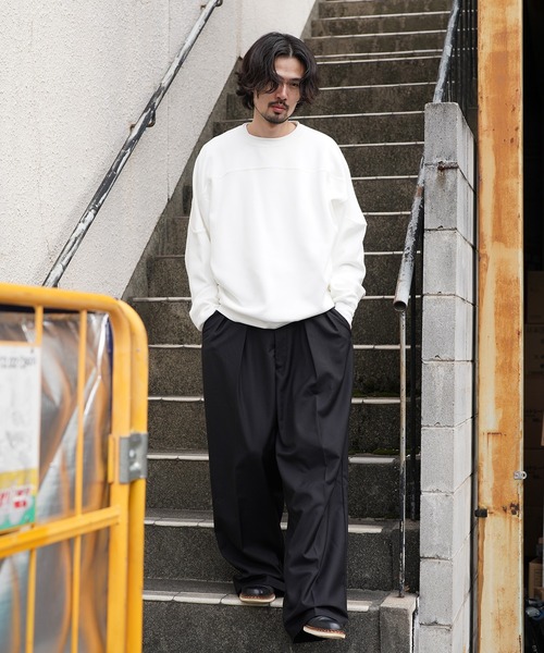 Aphlotus（アプロタス）の「スウェットオーバーサイズトレーナー（スウェット・メンズ・グレー/ホワイト/ブラック・LARGE/MEDIUM/SMALL）」の9枚目の写真