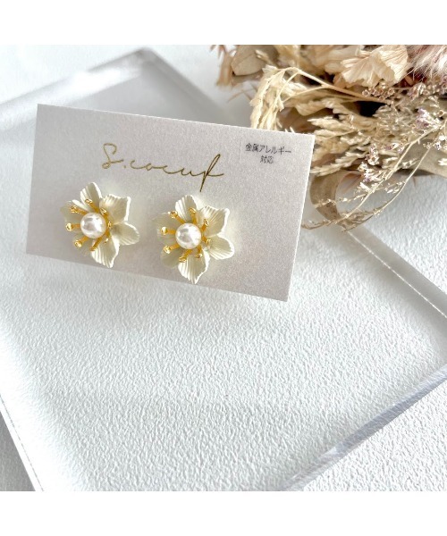 S.coeuf】【S.coeuf】金属アレルギー対応ピアス ミニホワイトフラワー