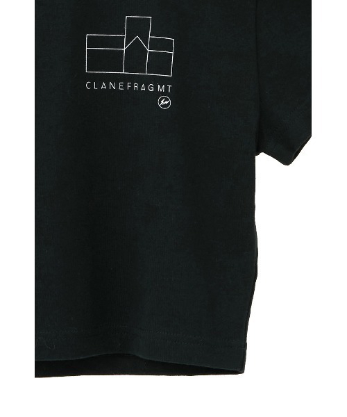 CLANE（クラネ）の「CLANE x FRGMT CROPPED TEE（Tシャツ/カットソー・レディース・ホワイト/ブラック・S/M）」の16枚目の写真