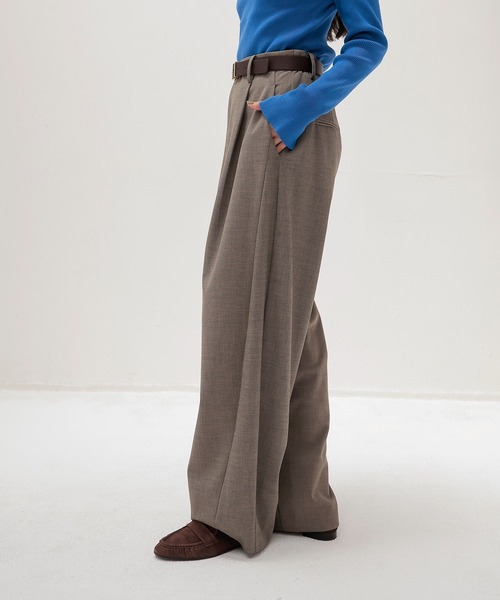DRESSLAVE（ドレスレイブ）の「twill woven barrel one tuck pants(ツイルウーブンバレルワンタックパンツ)（スラックス・レディース・ライトブラウン/ブラック・36/38）」の17枚目の写真