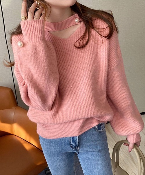cammie(キャミー)の「胸あきパールポイントニットトップス(ニット/セーター・レディース・ブラック/アイボリー/ピンク/レッド・F)」の3枚目の写真