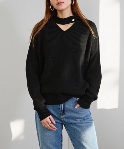 cammie(キャミー)の「胸あきパールポイントニットトップス(ニット/セーター・レディース・ブラック/アイボリー/ピンク/レッド・F)」の2枚目の写真