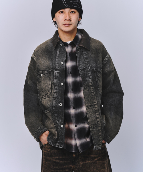 JOINT WORKS(ジョイントワークス)の「J デニムカバーオール(デニムジャケット・メンズ・ブラック/ネイビー・MEDIUM/LARGE)」の1枚目の写真