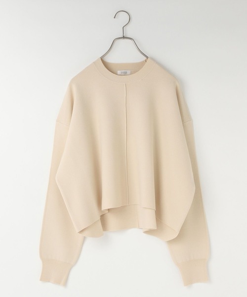 LOWRYS FARM(ローリーズファーム)の「センタータックショートプルオーバー 600400(ニット/セーター・レディース・アイボリー/ブラック/レッド・FREE)」の1枚目の写真