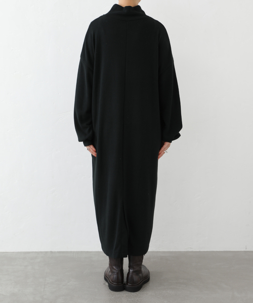 JOURNAL STANDARD LUXE(ジャーナルスタンダード ラックス)の「リバージャージ ハイネックワンピース(ワンピース・レディース・グリーン/ブラック・FREE)」の5枚目の写真