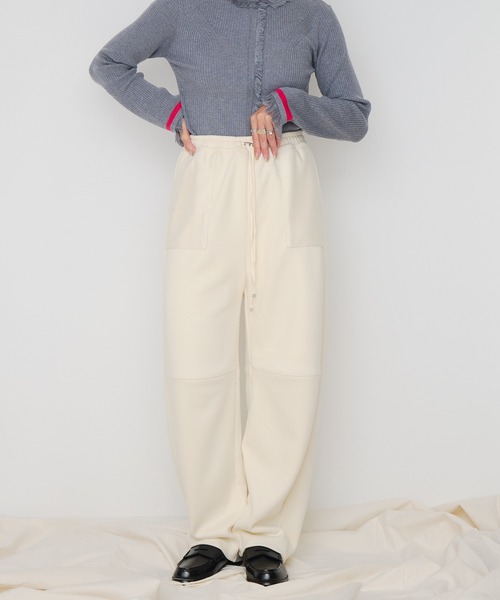 Muel Chic（ミュエルシック）の「Nicosia pants   ニコシアパンツ（その他パンツ・レディース・ベージュ/ダークブラック/オフホワイト・MEDIUM/SMALL）」の15枚目の写真