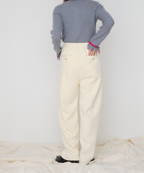 Muel Chic（ミュエルシック）の「Nicosia pants   ニコシアパンツ（その他パンツ・レディース・ベージュ/ダークブラック/オフホワイト・MEDIUM/SMALL）」の17枚目の写真