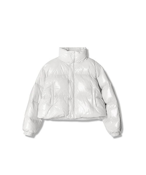AVANDRESS(アバンドレス )の「Siberia Duck Shiny Crop Padding IVORY(ダウンジャケット/コート・レディース・アイボリー・MEDIUM/LARGE)」の1枚目の写真