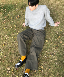 Verdnt（バーダント）の「Curved Cut Multi-Dart Wide Twill Pants [Khaki]（その他パンツ・レディース）」