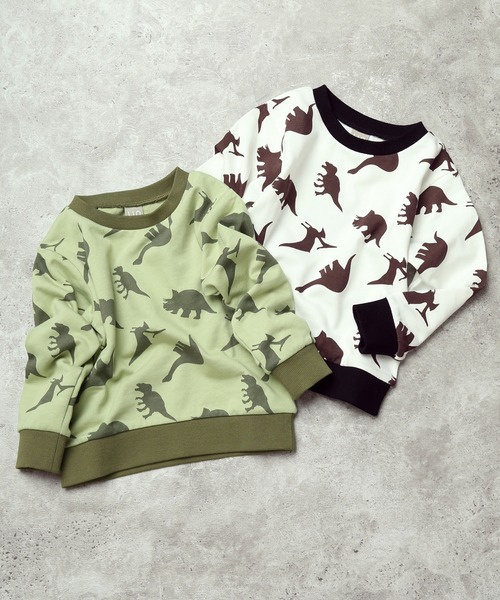 DILASH（ディラッシュ）の「恐竜いっぱいトレーナー（裏毛）（スウェット・キッズ・カーキ/オフホワイト・130/120/110/100/90/80）」の3枚目の写真