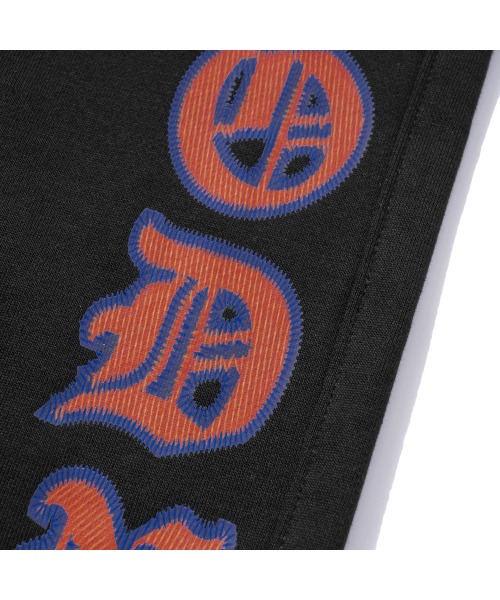 EXTRAORDINARY（エクストラオーディナリー）の「BLACKLETTER II SWEAT PANTS BLACK（スウェットパンツ・メンズ・その他・MEDIUM/LARGE/X-LARGE）」の4枚目の写真