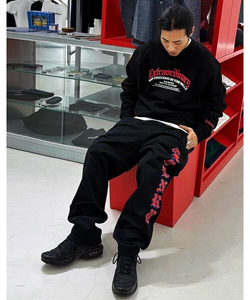 EXTRAORDINARY（エクストラオーディナリー）の「BLACKLETTER II SWEAT PANTS BLACK（スウェットパンツ・メンズ・その他・MEDIUM/LARGE/X-LARGE）」の9枚目の写真