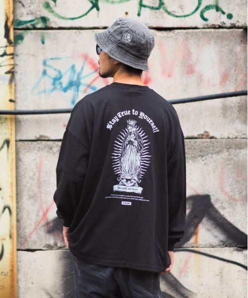 Leyline（レイライン）の「【Leyline】Urban Maria l/s tee（Tシャツ/カットソー・メンズ・ブラック×ホワイト/ホワイト×レッド/ホワイト×ブルー・M/XL/L）」の3枚目の写真