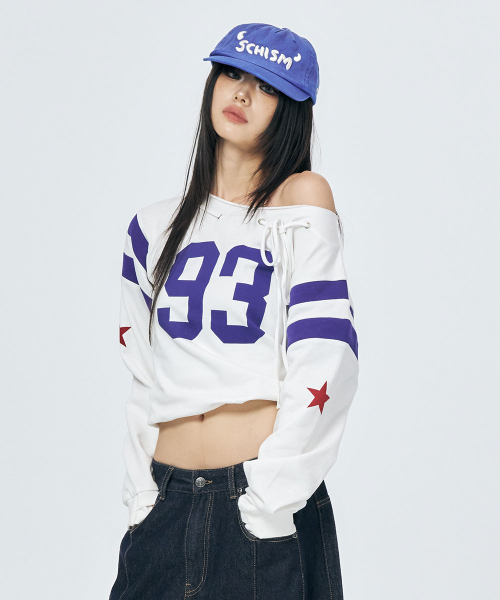 SCHISM INDUCING（スキズムインデューシング）の「TEAM OFF SHOULDER SLEEVES IVORY（Tシャツ/カットソー・レディース・その他・OS）」の4枚目の写真