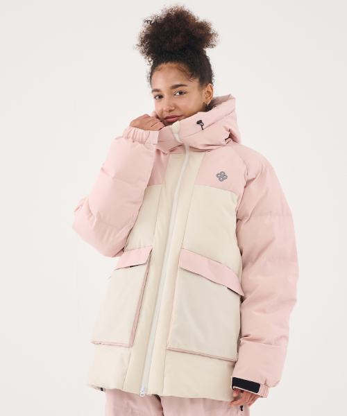 DOLL OUTERWEAR(ドラ アウターウェア)の「2526 ミカダウンジャケット PINK 男女共用(ダウンジャケット/コート・レディース・その他・X-LARGE/SMALL/MEDIUM/LARGE)」の2枚目の写真