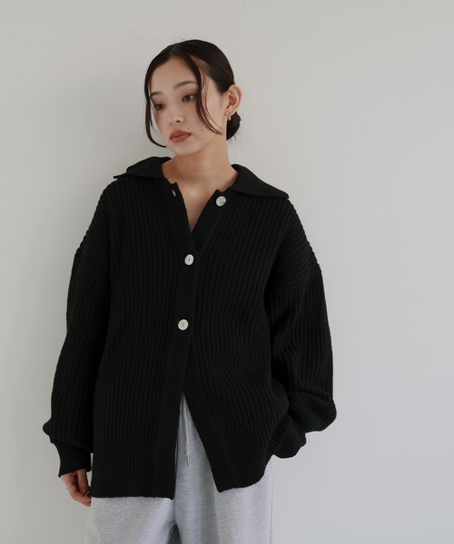 time is on 襟付き カーディガン タイムイズオン 新品未使用　ブラック time is on 襟付き カーディガン タイムイズオン 新品未使用 タグあり