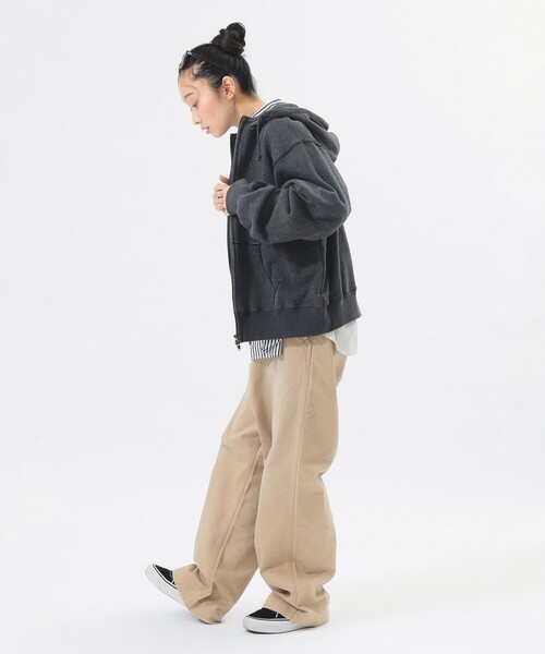 BEAMS BOY（ビームスボーイ）の「レトロ フィット ジップ フーディー（パーカー・レディース・サックスブルー/ナチュラル/チャコールグレー・1/2）」の8枚目の写真