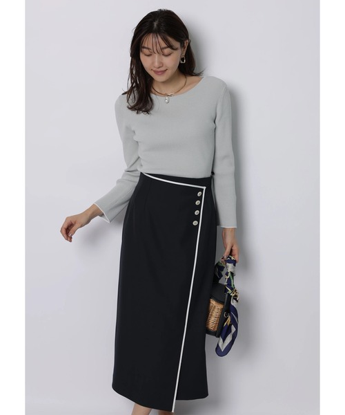 JUSGLITTY(ジャスグリッティー)の「プチボタンタイトスカート(スカート・レディース・ブラック/ベージュ・2/1/0)」の3枚目の写真