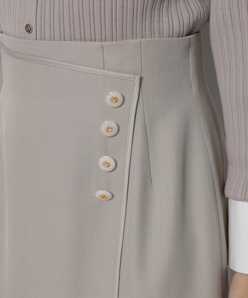 JUSGLITTY(ジャスグリッティー)の「プチボタンタイトスカート(スカート・レディース・ブラック/ベージュ・2/1/0)」の13枚目の写真