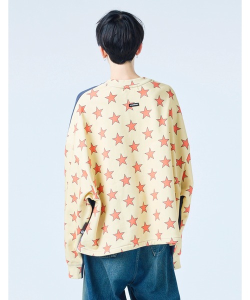 Little sunny bite（リトルサニーバイト）の「【RES】【Little sunny bite】stranger things x little sunny bite graphic sweat top（スウェット・レディース・ネイビー/ブラック/ホワイト・SMALL/MEDIUM）」の11枚目の写真