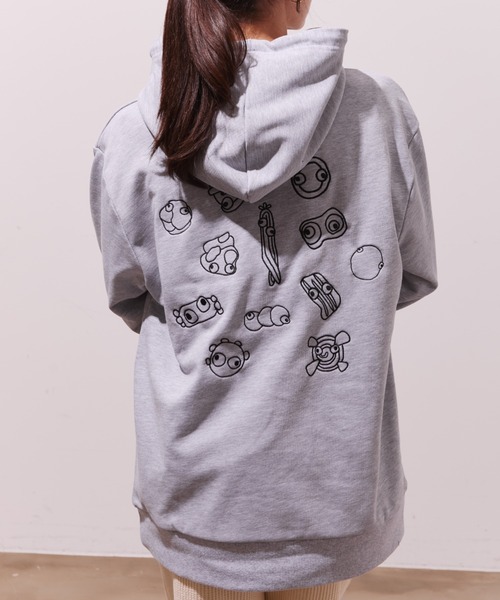 Lipoy(リポイ)の「ニンジンくん lovely バック刺繍入り オーバーサイズ ユニセックス フーディー(パーカー・レディース・グレー/ブラック・M/L)」の1枚目の写真