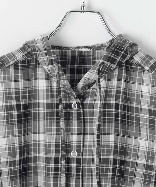 PAGEBOY（ページボーイ）の「シアーチェックフードシャツ（シャツ/ブラウス・レディース・イエロー/ブルー/ブラック・FREE）」の16枚目の写真