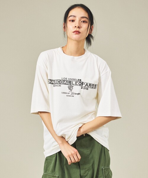 AMERICANA(アメリカーナ)の「【Americana(アメリカーナ)× ORIGINAL Charcoal(オリジナル チャコール)】 Leopards Print T/プリント」Tシャツ/ユニセックス(Tシャツ/カットソー・メンズ・ホワイト/ネイビー・M/L)」の7枚目の写真