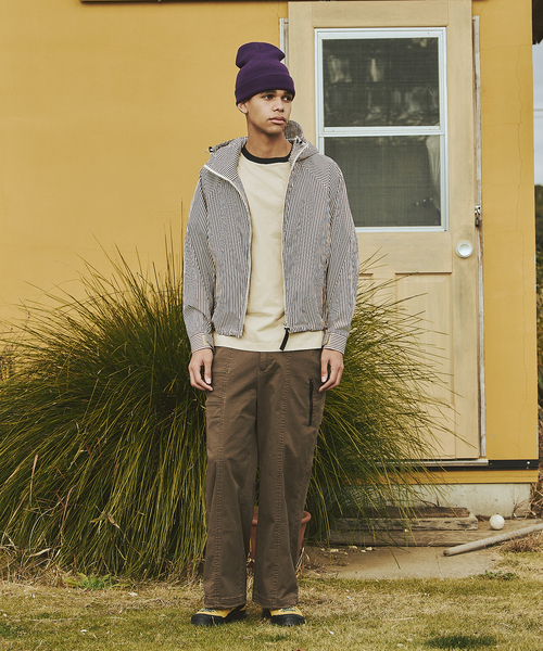 JOURNAL STANDARD（ジャーナルスタンダード）の「パターン フーディ シティ ジャケット（その他アウター・メンズ・ブルー系その他/ブラウン・MEDIUM/LARGE）」の3枚目の写真