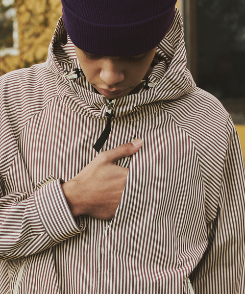 JOURNAL STANDARD（ジャーナルスタンダード）の「パターン フーディ シティ ジャケット（その他アウター・メンズ・ブルー系その他/ブラウン・MEDIUM/LARGE）」の9枚目の写真