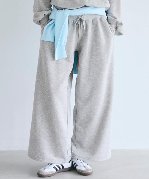 coca(coca)(コカ)の「裏毛スウェットワイドパンツ(その他パンツ・レディース・グレー/チャコール・S/M/L)」の2枚目の写真