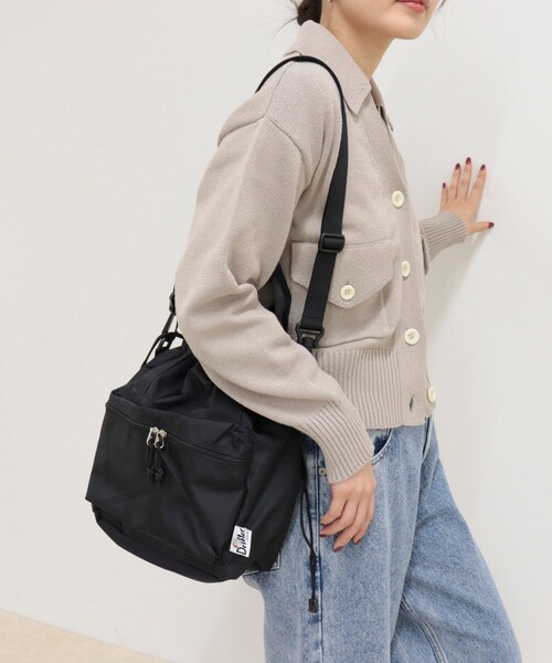 fredy emue（フレディエミュ）の「【Drifter/ドリフター】HANDLE POCKET TOTE BAG（ショルダーバッグ・レディース・パープル/ライトブルー/ブラック/グレー系その他・FREE）」の2枚目の写真