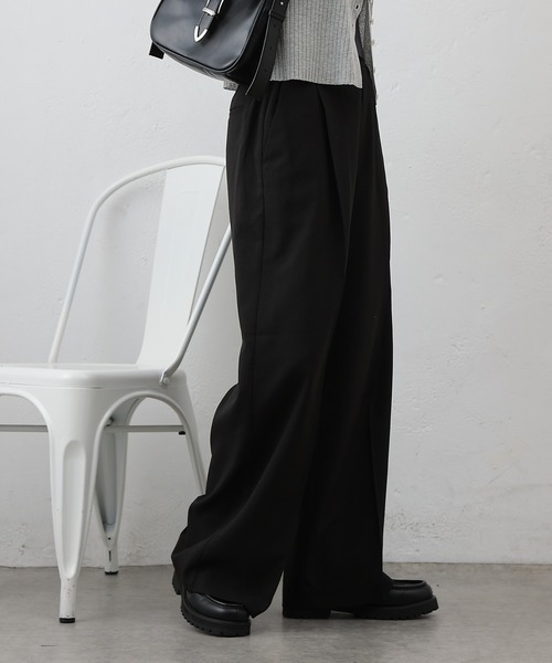 COLONY 2139(コロニートゥーワンスリーナイン)の「テックリネンストレートパンツ(その他パンツ・レディース・ブラウン/ブラック/グレイッシュベージュ・SMALL/MEDIUM)」の18枚目の写真