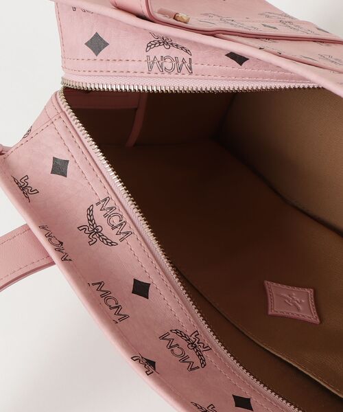 MCM（エムシーエム）の「Aren スクールトートバッグ - ヴィセトス（トートバッグ・レディース・ピンク・ONE SIZE）」の4枚目の写真