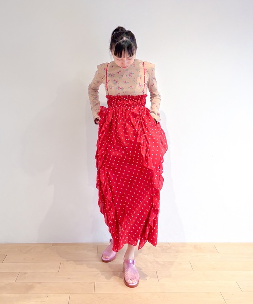HOLIDAY(ホリデイ)の「FLOWER EMBROIDERY RUFFLE RUFFLE STRAP DRESS フラワーエンブロイダリーラッフルラッフルストラップドレス(ワンピース・レディース・レッド・ONE SIZE)」の8枚目の写真
