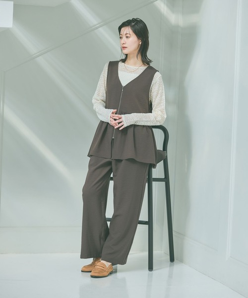 LAKOLE（ラコレ）の「レースプルオーバー長袖 / 660015（Tシャツ/カットソー・レディース・グレー/ブラック/アイボリー・FREE）」の5枚目の写真