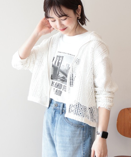 AMERICAN HOLIC（アメリカンホリック）の「幾何学レースフードシャツ（シャツ/ブラウス・レディース・ライトグリーン/ブラウン/ブラック/オフホワイト・L/M）」の2枚目の写真