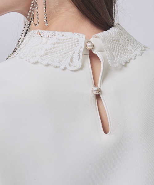 SWINGLE（スウィングル）の「【2/6(Fri)発売】レースカラースウェットトップス（Tシャツ/カットソー・レディース・ピンク/ネイビー/オフホワイト・FREE）」の5枚目の写真