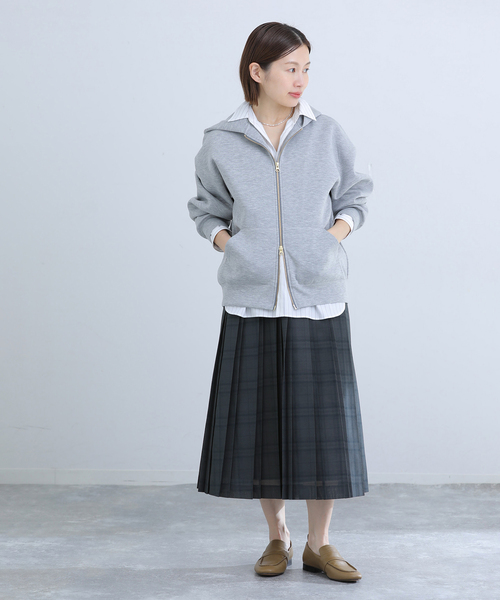 IENA（イエナ）の「シアーチェックプリーツスカート（スカート・レディース・グレー・38/36）」の8枚目の写真