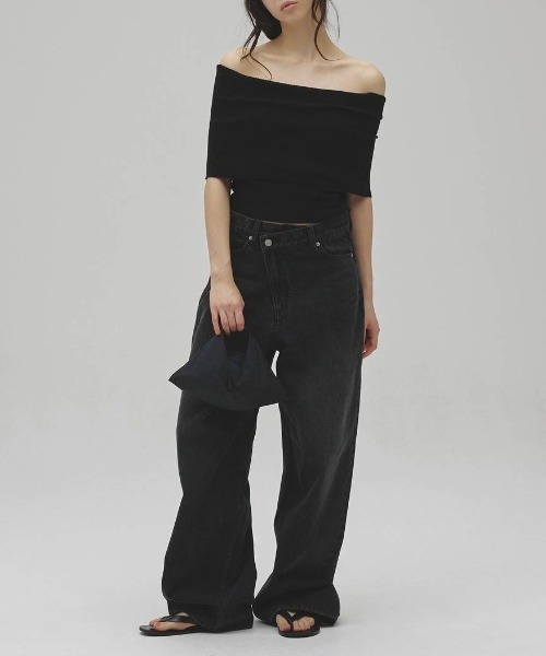 TODAYFUL(トゥデイフル)の「TODAYFUL Leatherbelt Mini Bag レザーベルトミニバッグ/12621009(ハンドバッグ・レディース・ベージュ/ブラック・ONE SIZE)」の4枚目の写真