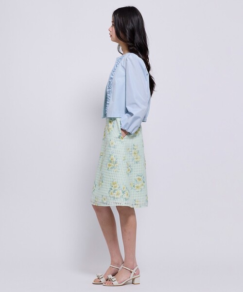 TOCCA（トッカ）の「SWEET FRILL JACKET ジャケット（ノーカラージャケット・レディース・スカイブルー系/ホワイト系・0/4）」の10枚目の写真