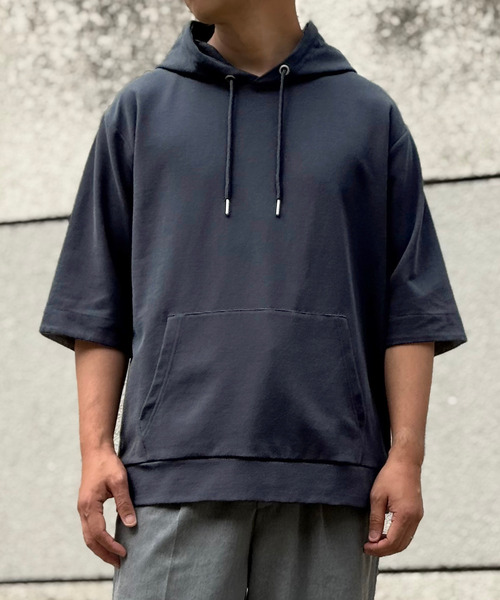 ikka(イッカ)の「【雑誌MonoMax4月号掲載】GOKU楽冷感2WAYパーカ「小泉孝太郎さん着用モデル」(Tシャツ/カットソー・メンズ・グリーン/ホワイト/グレー/チャコール/ネイビー・S/XL/L/M)」の5枚目の写真