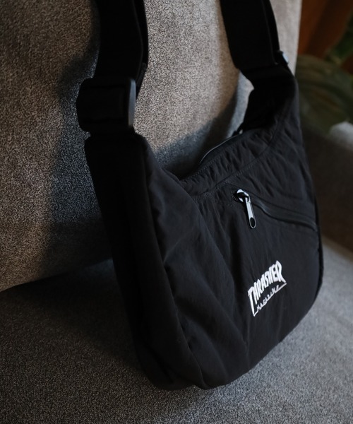 THRASHER(スラッシャー)の「THRASHER BACKSLASH SHOULDER ショルダーバッグ(ショルダーバッグ・メンズ・ブラック×ホワイト/ブラック系・FREE)」の8枚目の写真