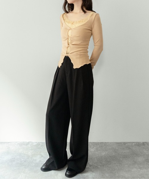 on:nue（オンニュ）の「【on:nue】[着用動画あり！] ねじれカットアウトレイヤードトップス（Tシャツ/カットソー・レディース・ライトブルー/スモークピンク/ベージュ・FREE）」の12枚目の写真