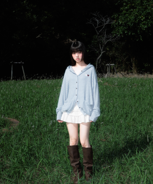 ROSEFRANTZ（ロゼフランツ）の「Stripe Heart Hood Cardigan [Sky Blue]（パーカー・レディース・スカイブルー・OS）」の4枚目の写真