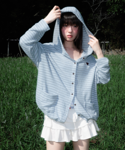 ROSEFRANTZ（ロゼフランツ）の「Stripe Heart Hood Cardigan [Sky Blue]（パーカー・レディース・スカイブルー・OS）」の12枚目の写真